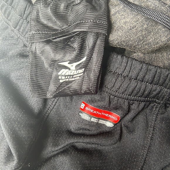 Mizuno Breathable Thermo Joggers/Sweatpants - Picture 5 of 7